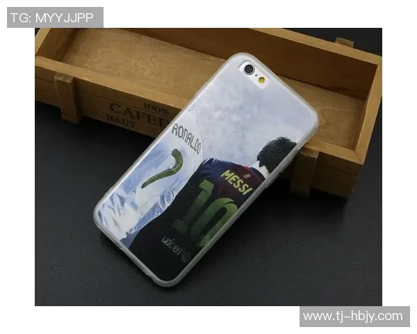 足球明星们的手机壳选择揭秘时尚与个性的完美结合 足球明星们的手机壳选择揭秘时尚与个性的完美结合