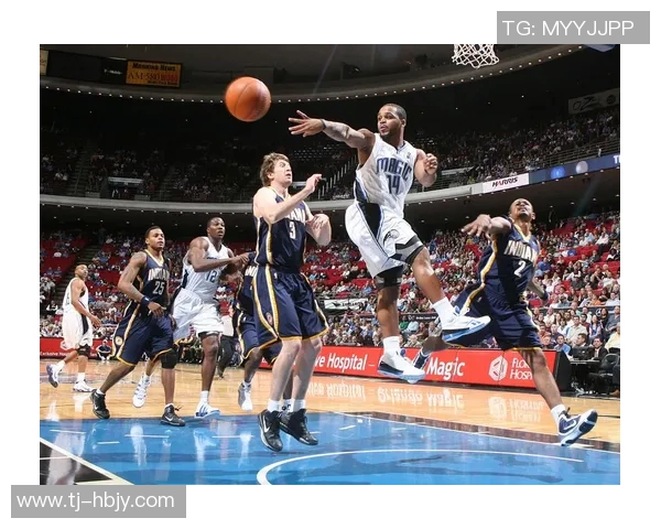 2013年马刺与步行者激战回顾：经典对决与精彩瞬间分析